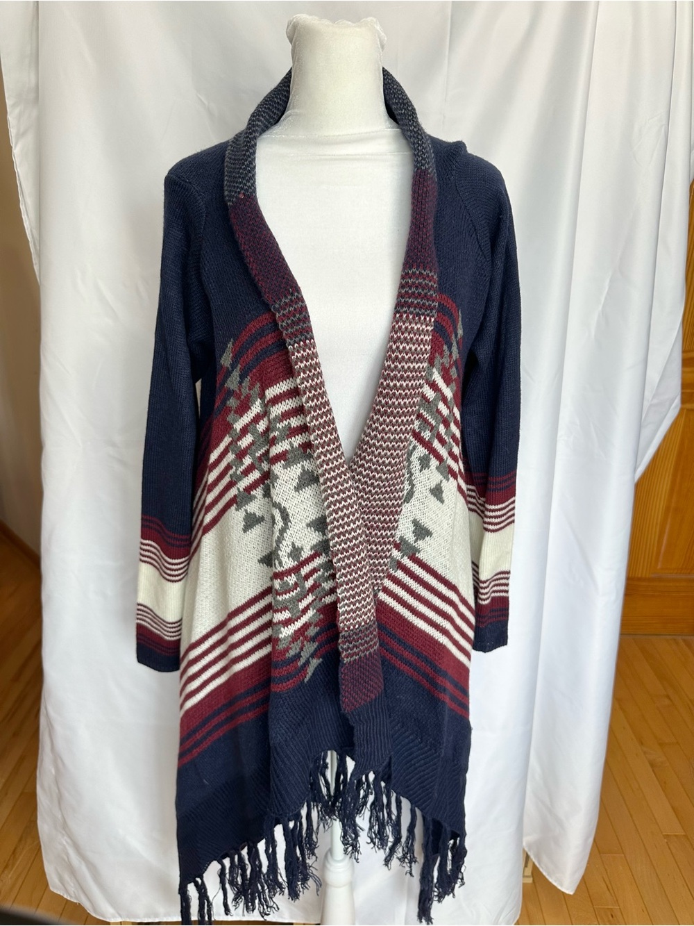 Fall/winter cardigan long fringe Aztec design